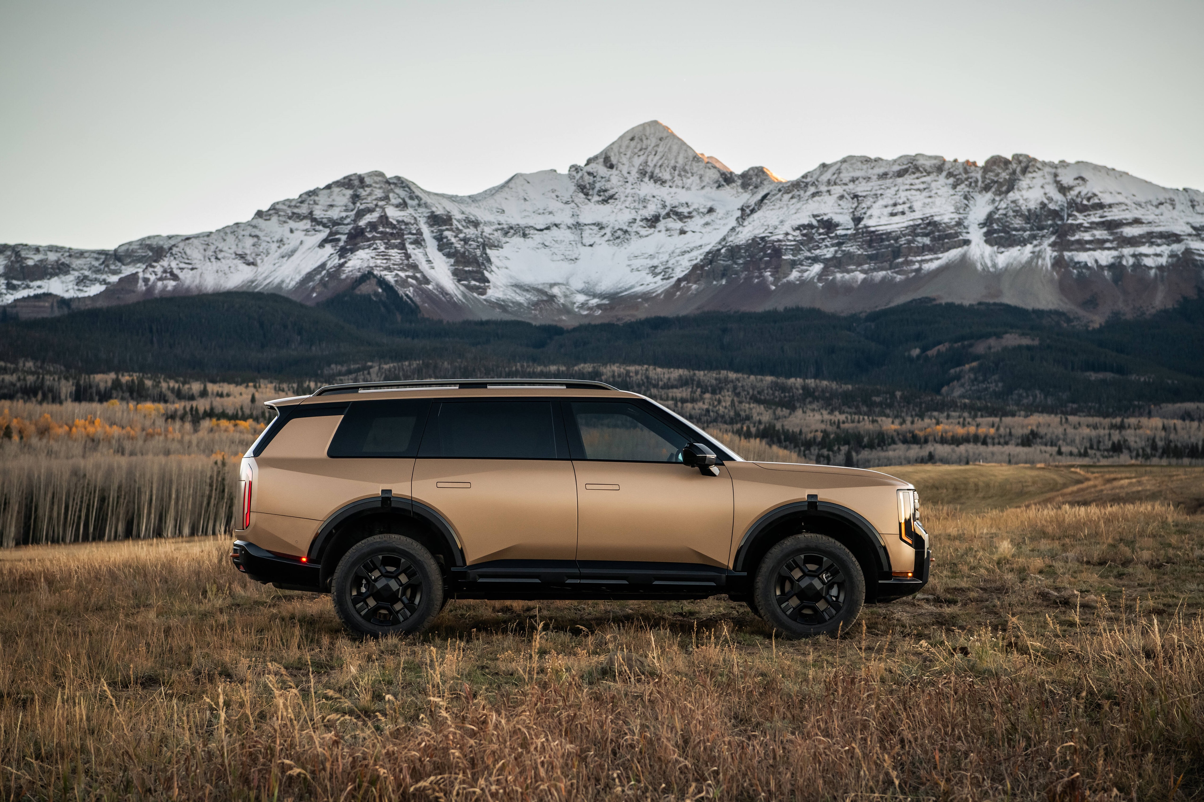 2027-KIA-Telluride-XPro-SUV-L05.jpg